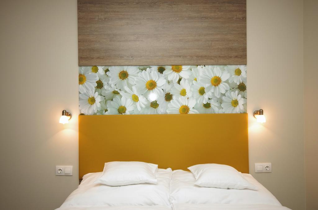 Mosoly Deluxe Apartman غيولا المظهر الخارجي الصورة