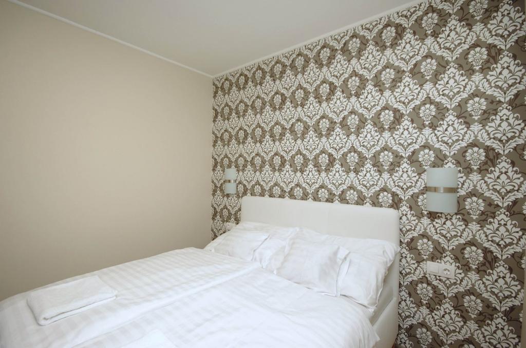 Mosoly Deluxe Apartman غيولا المظهر الخارجي الصورة